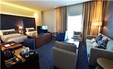 Ramada by Wyndham Manama City Centre - Business Suite